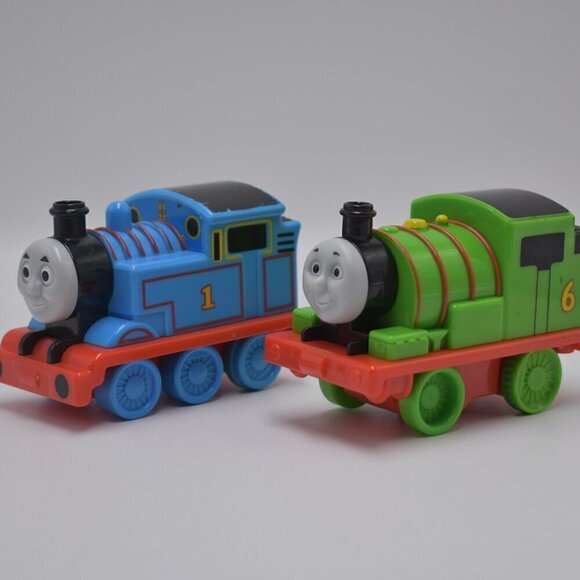 Thomas & Friends Pull-Back Trains Thomas and Percy 6 Plastic Engine 2009 - 2013 - Picture 1 of 8